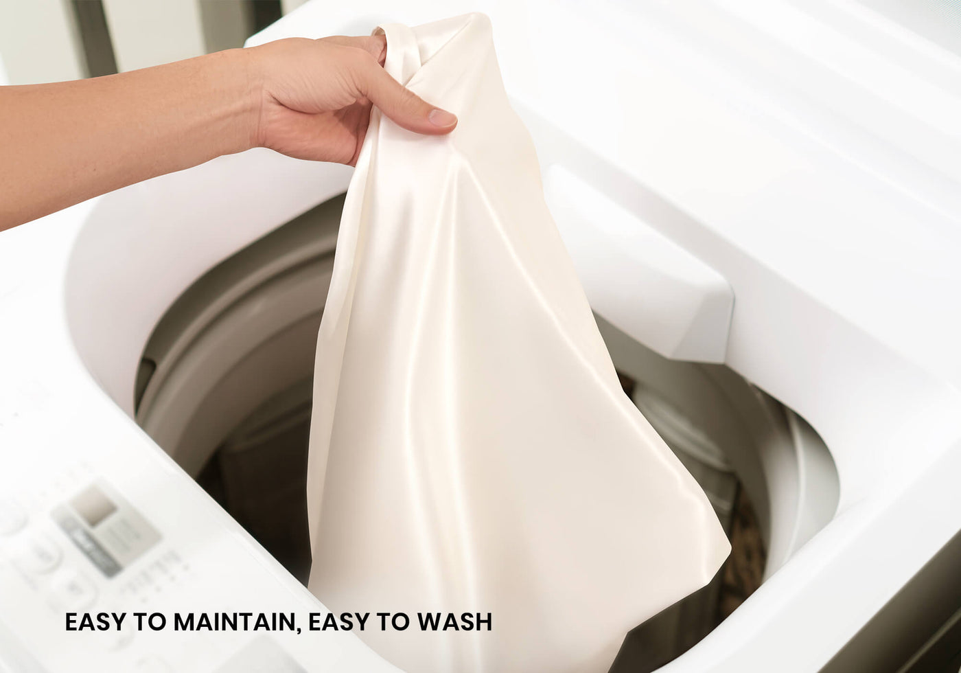 Mantae Silk Pillowcase