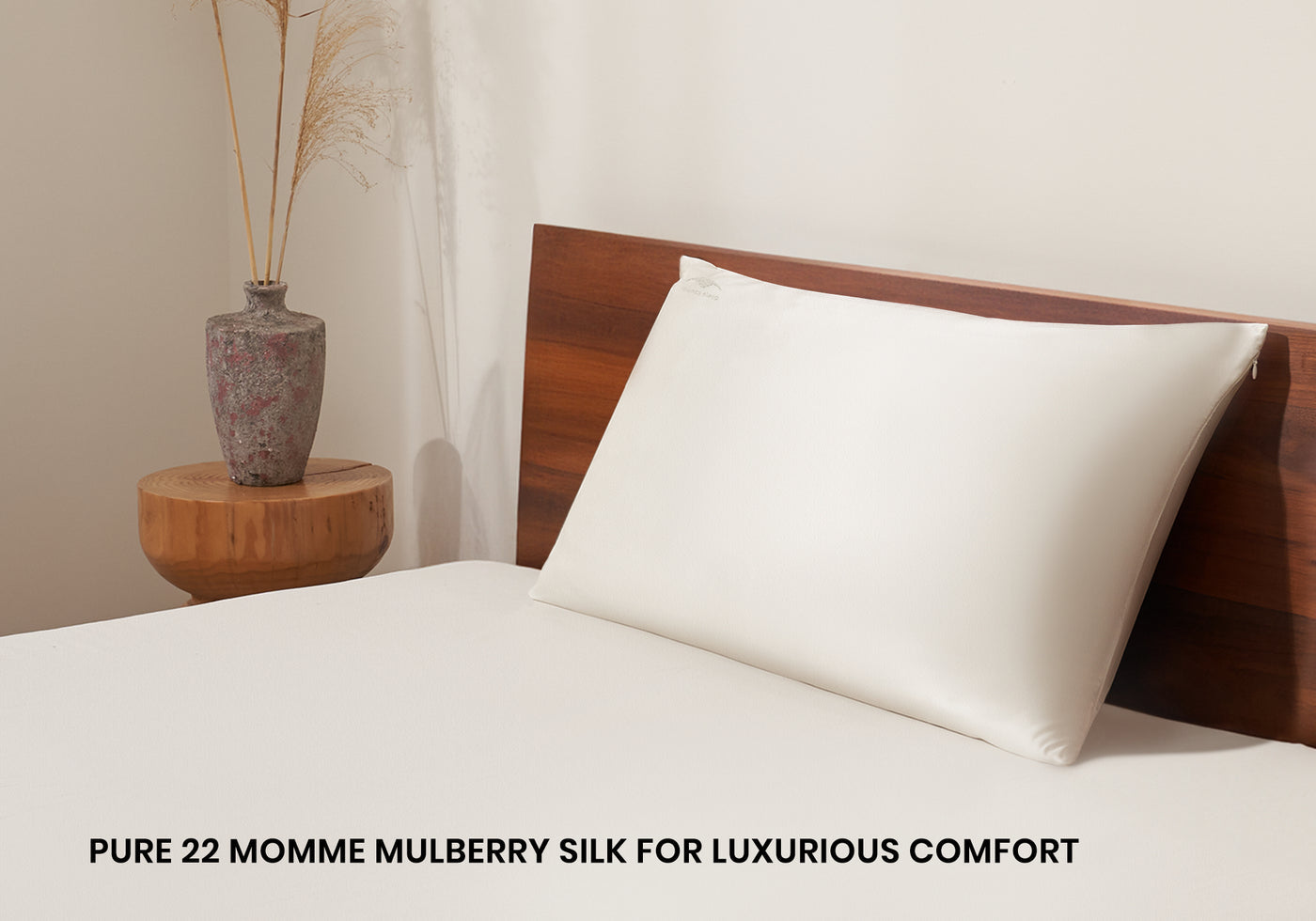 Mantae Silk Pillowcase